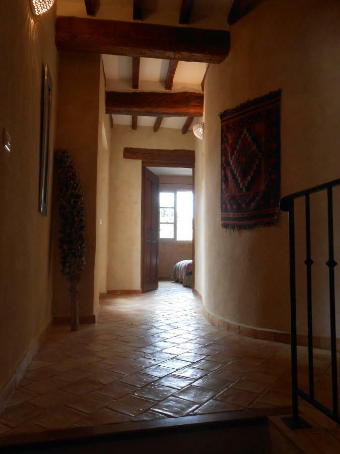 La Maison Derriere La Fontaine Buis-les-Baronnies Exterior photo